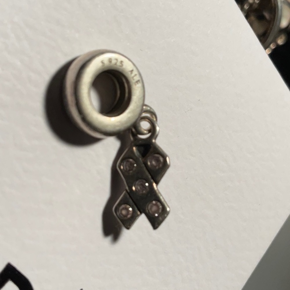 Pandora pink ribbon charm